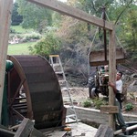 Installing lifting frame to lift Flume